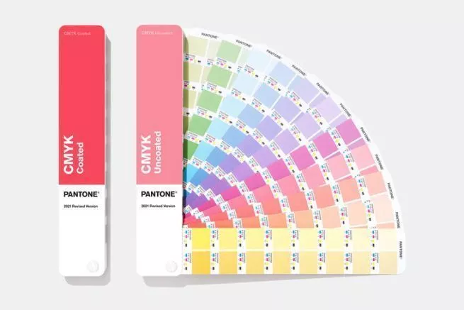 その他 PANTONE CMYK Guide ima-color-pantone-37764.webp